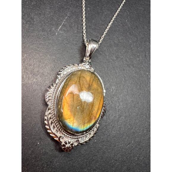 NEW Flashy fire labradorite pendant and chain in stainless steel 20inch - Picture 13 of 16
